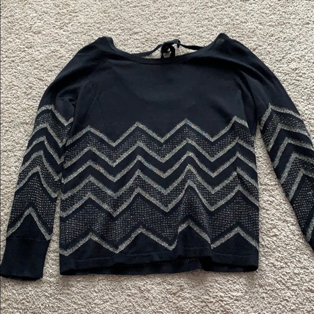 Black&gold chevron print sparkly sweater tie back